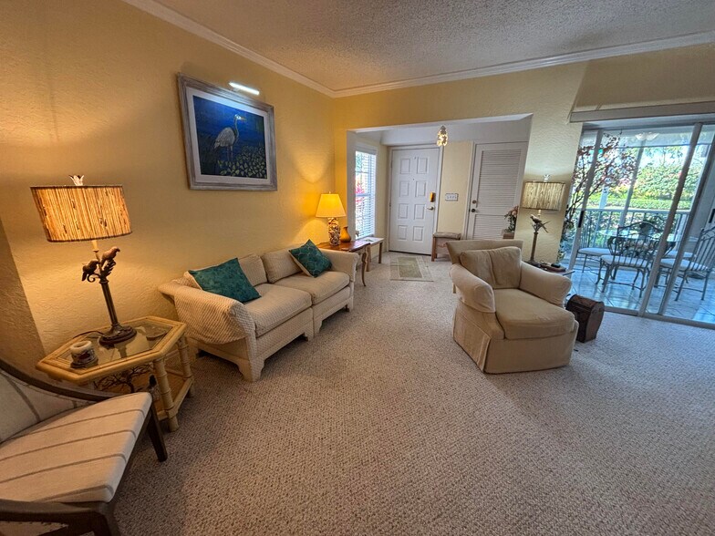 spacious rooms throughout - 106 Siena Way