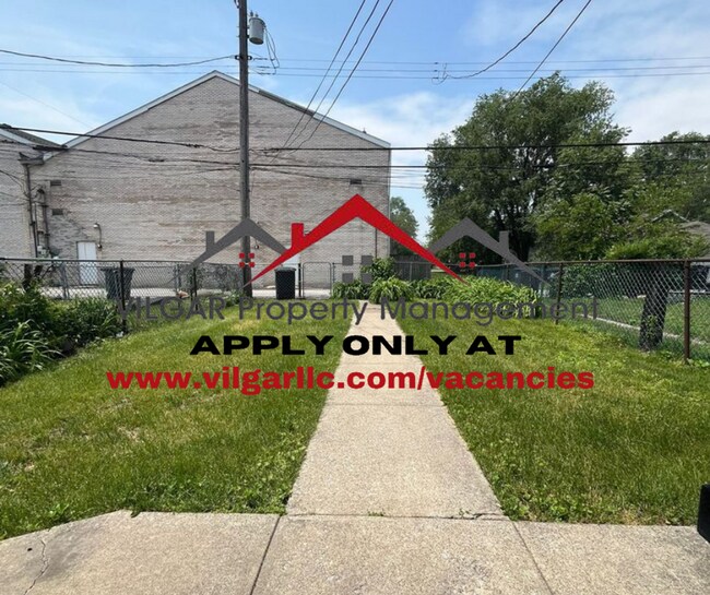 Building Photo - 3940 Euclid Ave