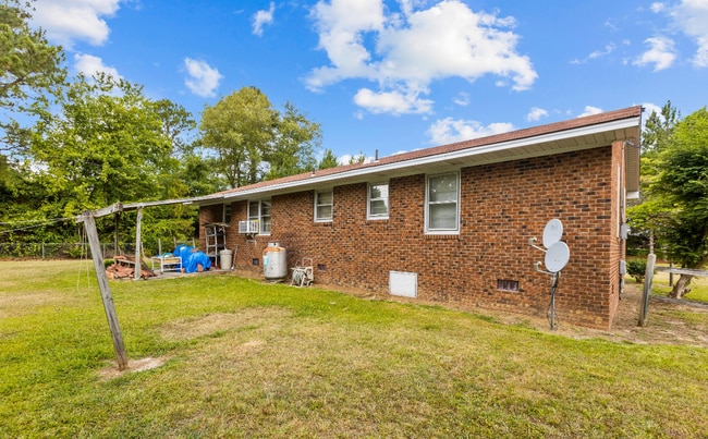 Building Photo - 5611 Stantonsburg Rd