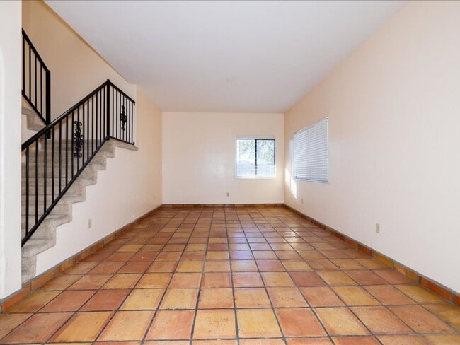 Building Photo - 3 Bedroom 2.5 Bath Two Story Home