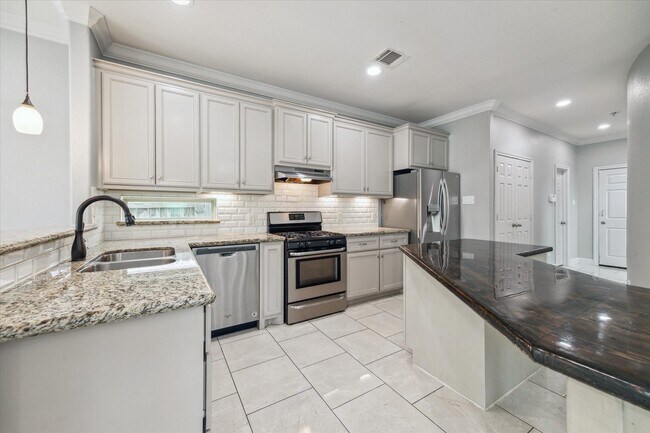 Building Photo - 4916 Talina Way
