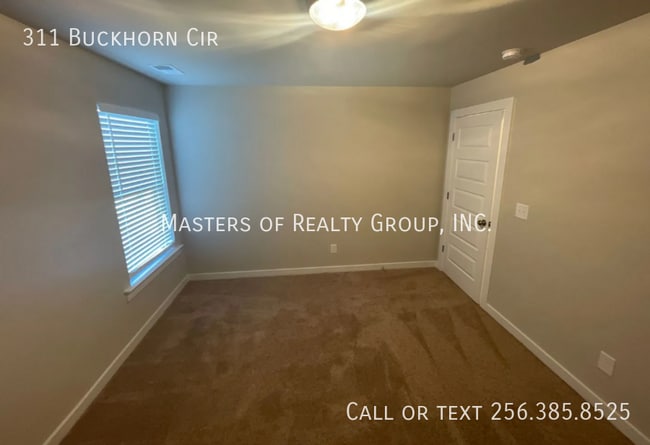 Building Photo - 311 Buckhorn Cir