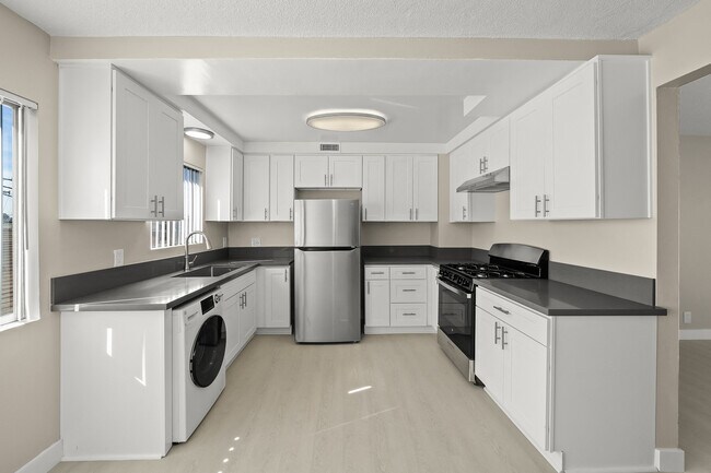 Floorplan - 12236 Manor Dr.