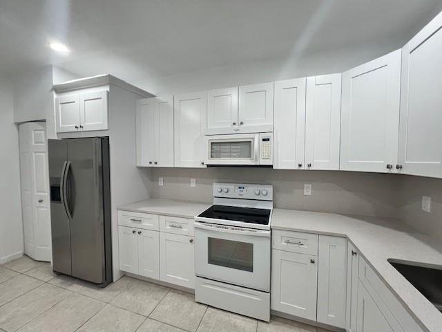 Building Photo - 4150 Forest Dr