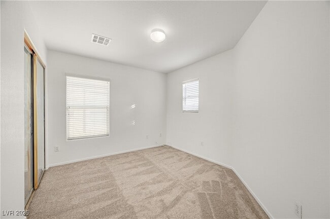 Building Photo - 9260 Pembrook Falls Ave