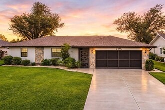 Building Photo - 290 Rotonda Cir