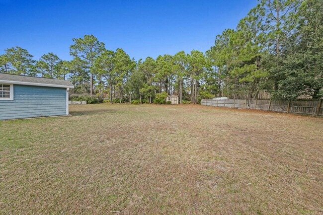 Building Photo - 2216 Calle De Pizzaro