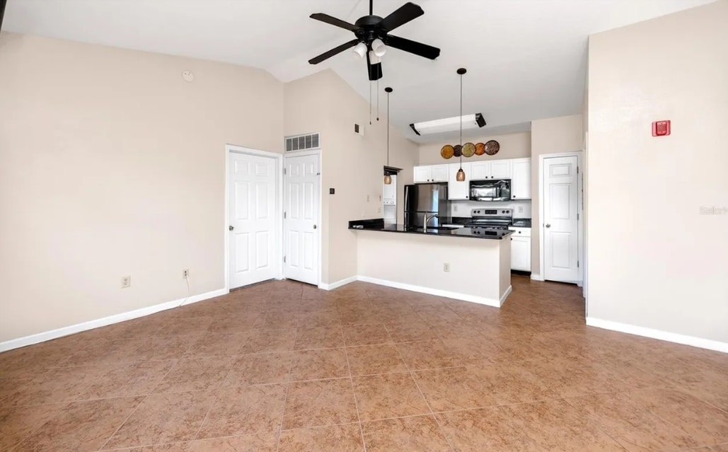 Building Photo - 10764 70th Ave