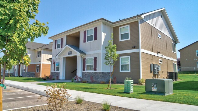 Building Photo - Sunnyvale Village