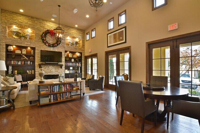 Building Photo - 106 Bella Toscana Ave