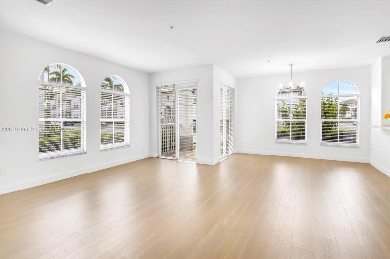 Building Photo - 4465 SW 160th Ave