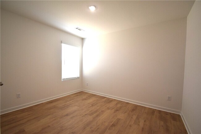 Building Photo - 544 Colorado St