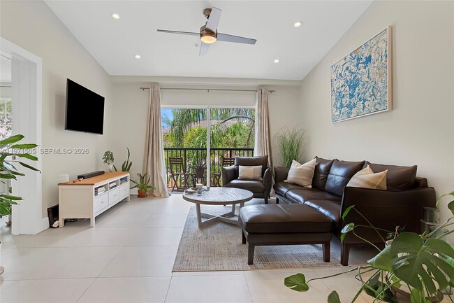 Building Photo - 2009 SE 10th Ave