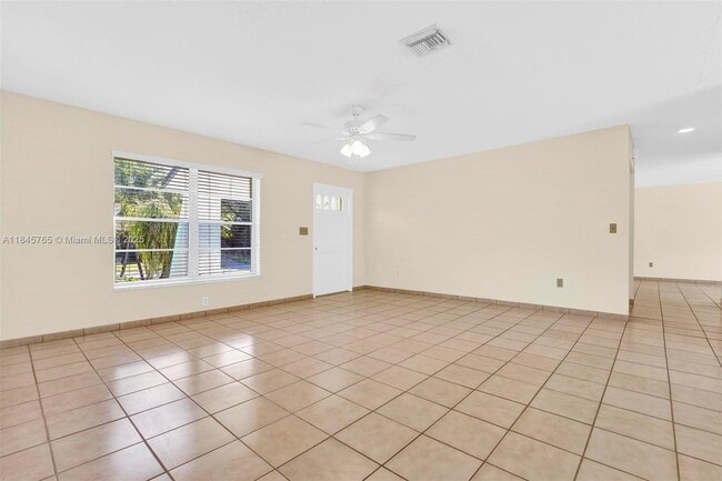 Building Photo - 8405 SW 181st Terrace
