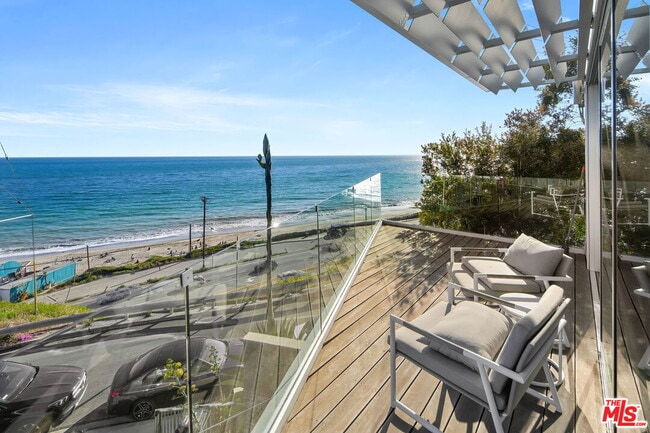 Building Photo - 17405 Castellammare Dr