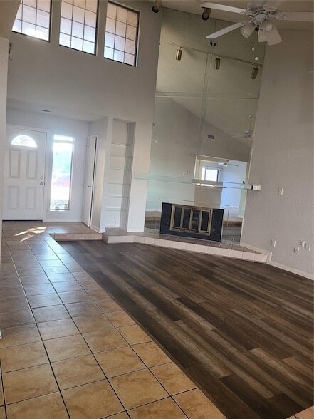 Building Photo - 305 Centennial Blvd