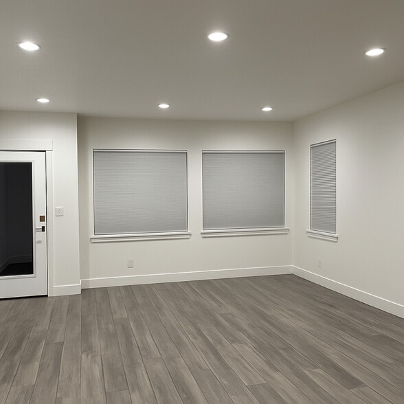 Building Photo - 6 Beebe Ln