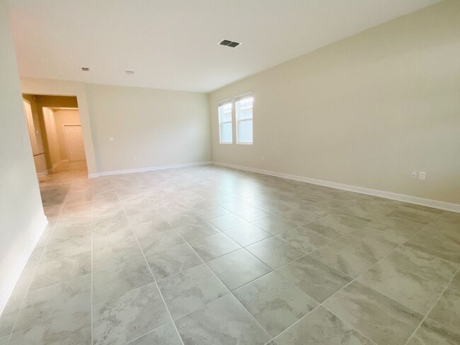 Building Photo - Awesome House for Rent