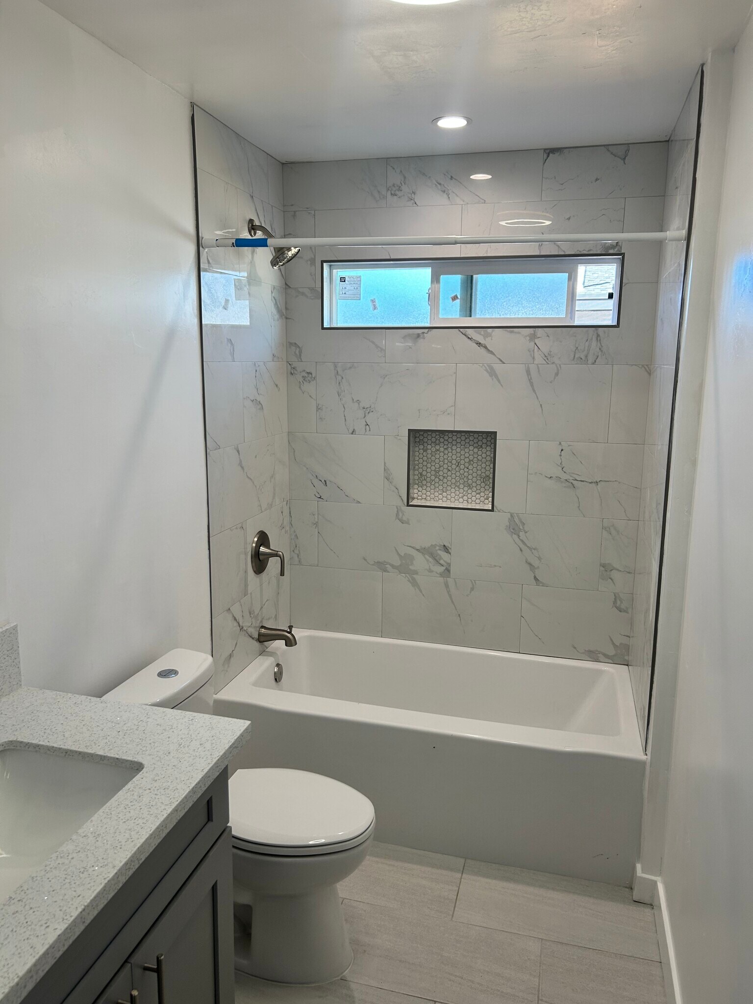 Building Photo - 7059 Stanford Ave