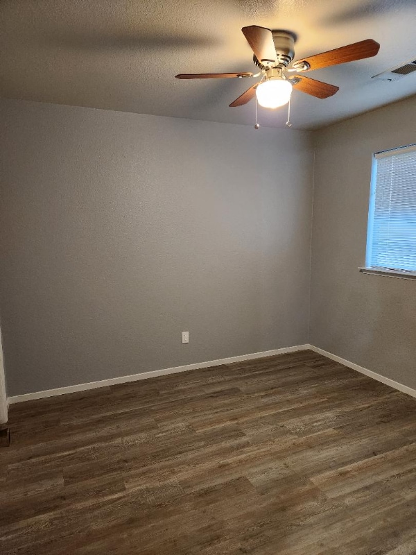 Building Photo - 325 Springville Ct