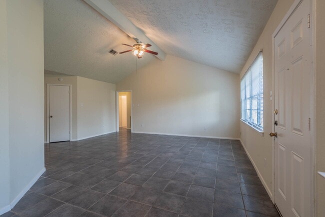 Building Photo - 8314 Poplar Ridge Ln