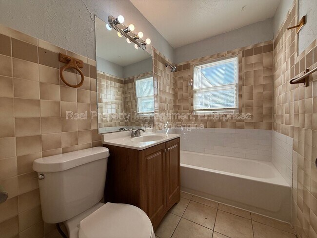 Building Photo - 1300 NW 83rd St