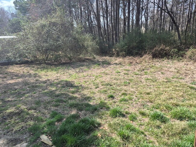 Building Photo - 6439 Green Meadow Rd