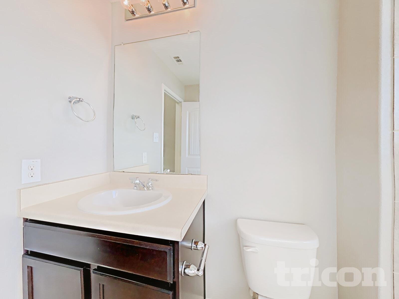 Building Photo - 15431 Cooks Petrel