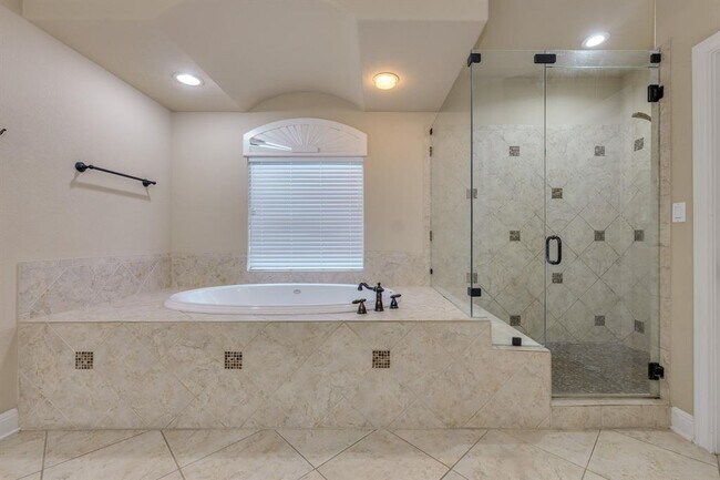 Building Photo - 11629 Woodland Hills Trail