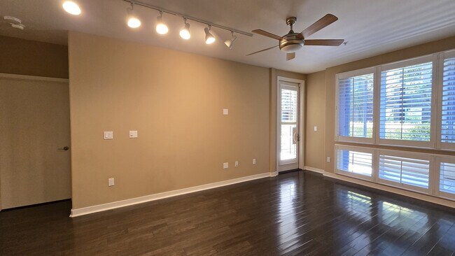 Building Photo - 5501 DeMarcus Blvd