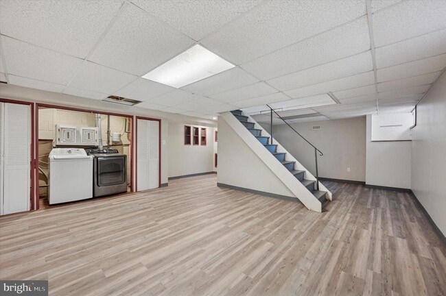 Building Photo - 608 Whitpain Hills