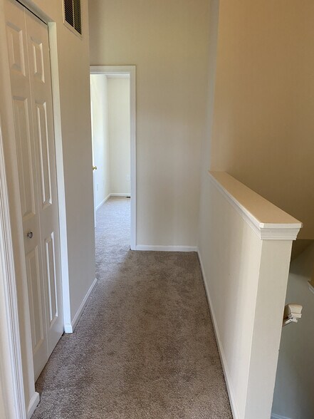 Building Photo - 5032 Merganser Ct