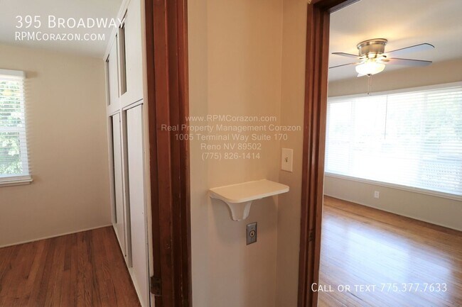 Building Photo - 395 Broadway-