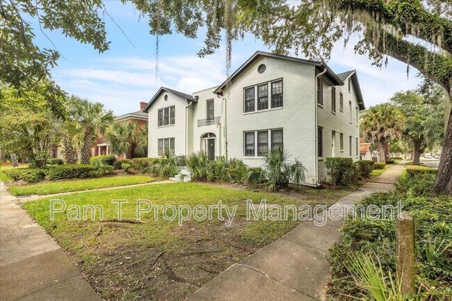 Building Photo - 740 E.45th St. #2