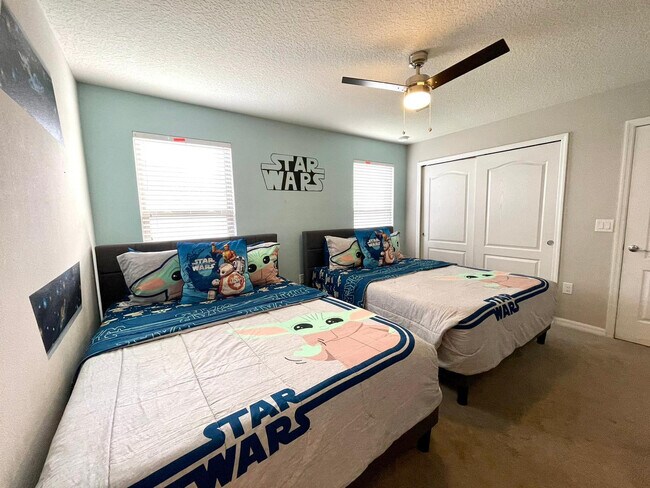 Building Photo - 2117 Malta Terrace