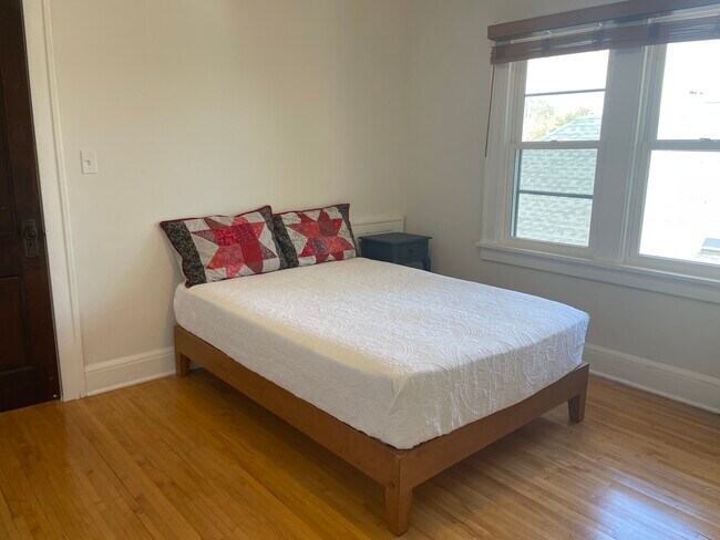 Bedroom 1 - 4724 Lyndale Ave S