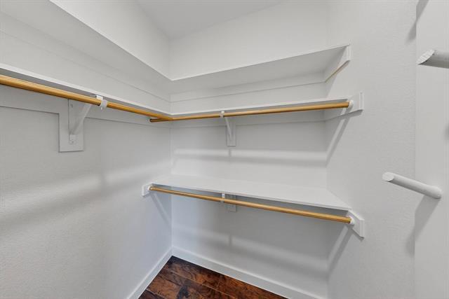 Building Photo - 800 S Welch St