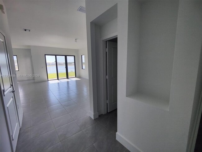 Building Photo - 5671 Argento Dr