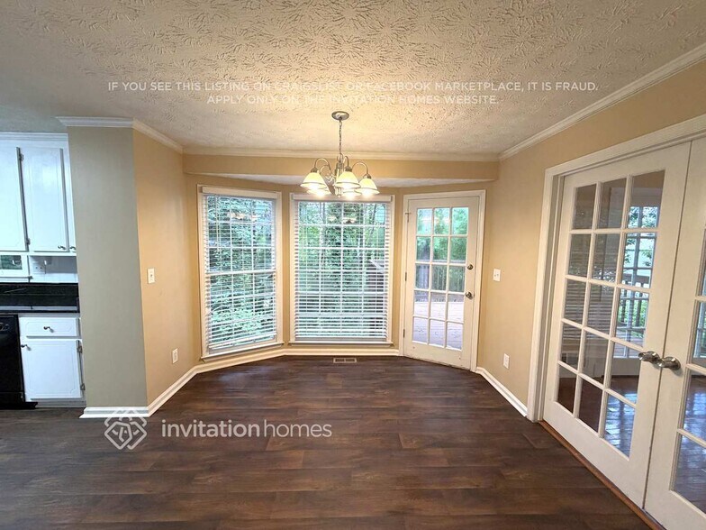 Building Photo - 4611 Pine Harbor Ct NE