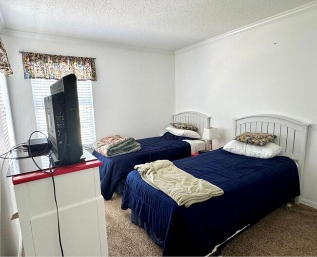 Building Photo - 1708 Clubhouse Cove