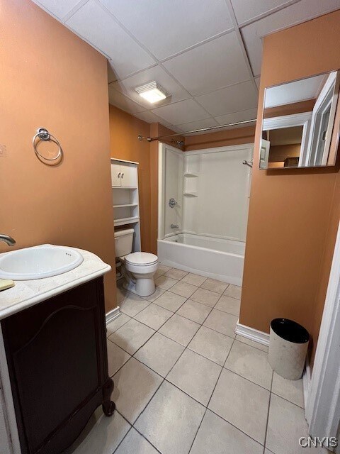 Building Photo - 2 W Park Row