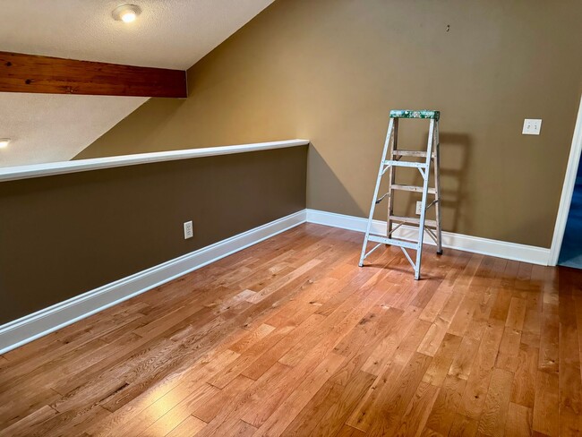 Building Photo - Classic Three Bedroom Home in Hilton Head ...