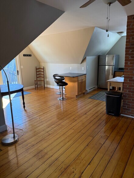 Building Photo - 19 Columbus Ave