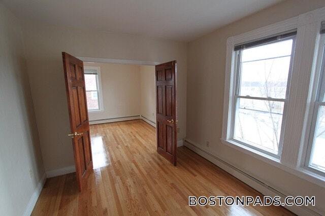 Building Photo - 350 Allston St