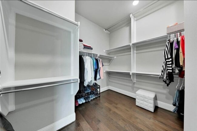 Building Photo - 13214 Itasca Pine Dr