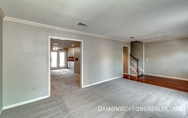 Building Photo - 1435 Roxbury Ct