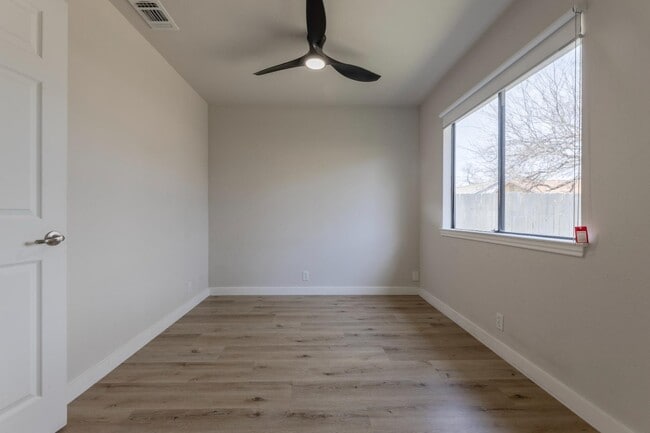 Building Photo - 7410 Brandyridge