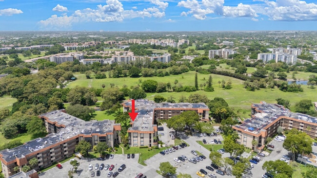 Building Photo - 6300 S Falls Cir Dr