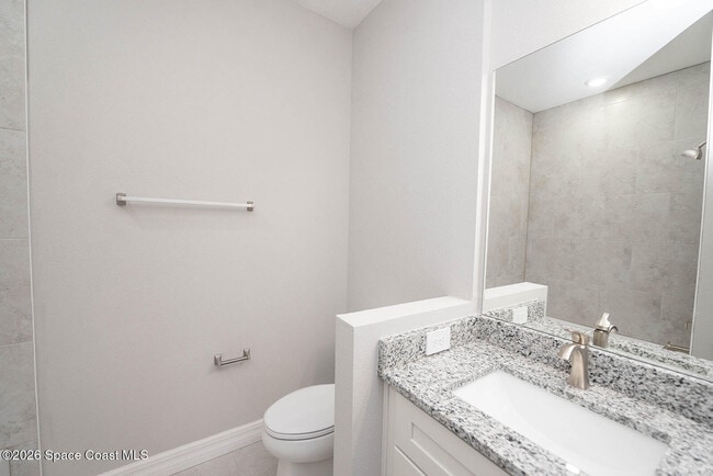 Building Photo - 1106 Homer St NW