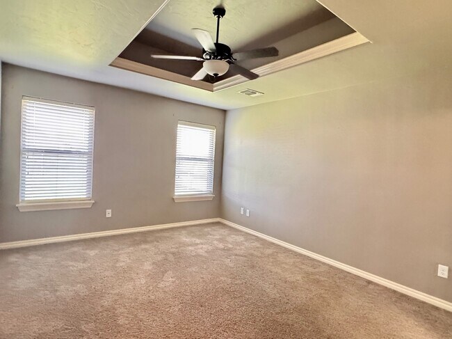 Building Photo - 8109 NW 160th Terrace